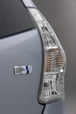 Toyota Prius V 2011 года